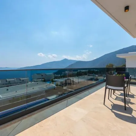 5 Bedroom Luxury קלקן