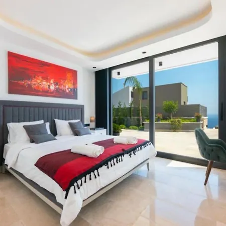 Kalkan 5 Bedroom Villa - 2041