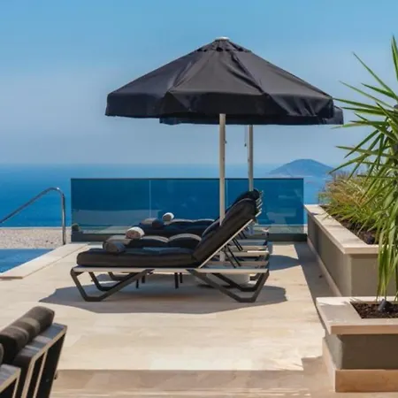 Kalkan 5 Bedroom Villa - 2041 קלקן