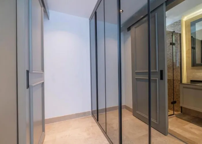 5 Bedroom - 2041 Villa