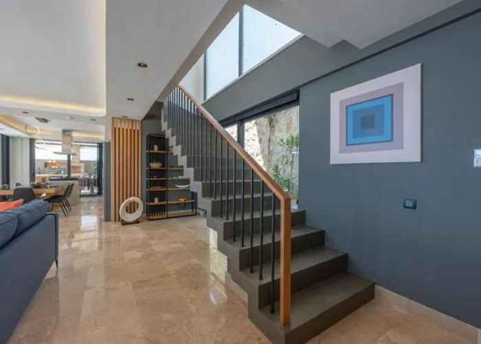 5 Bedroom - 2041 Villa